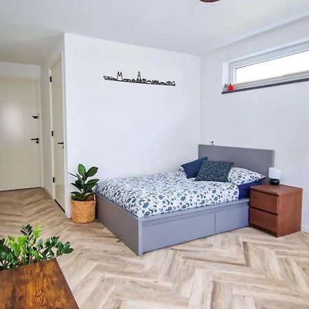 Modern & Convenient Studio Арнем Екстер'єр фото